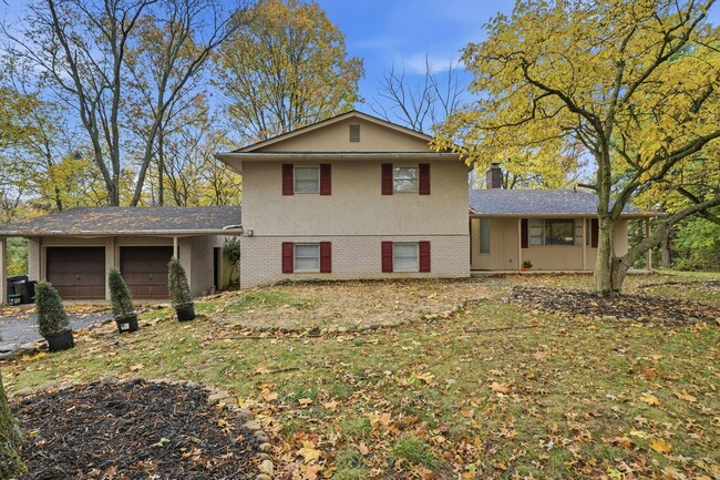 Primary Photo - 4883 Stonehaven Dr