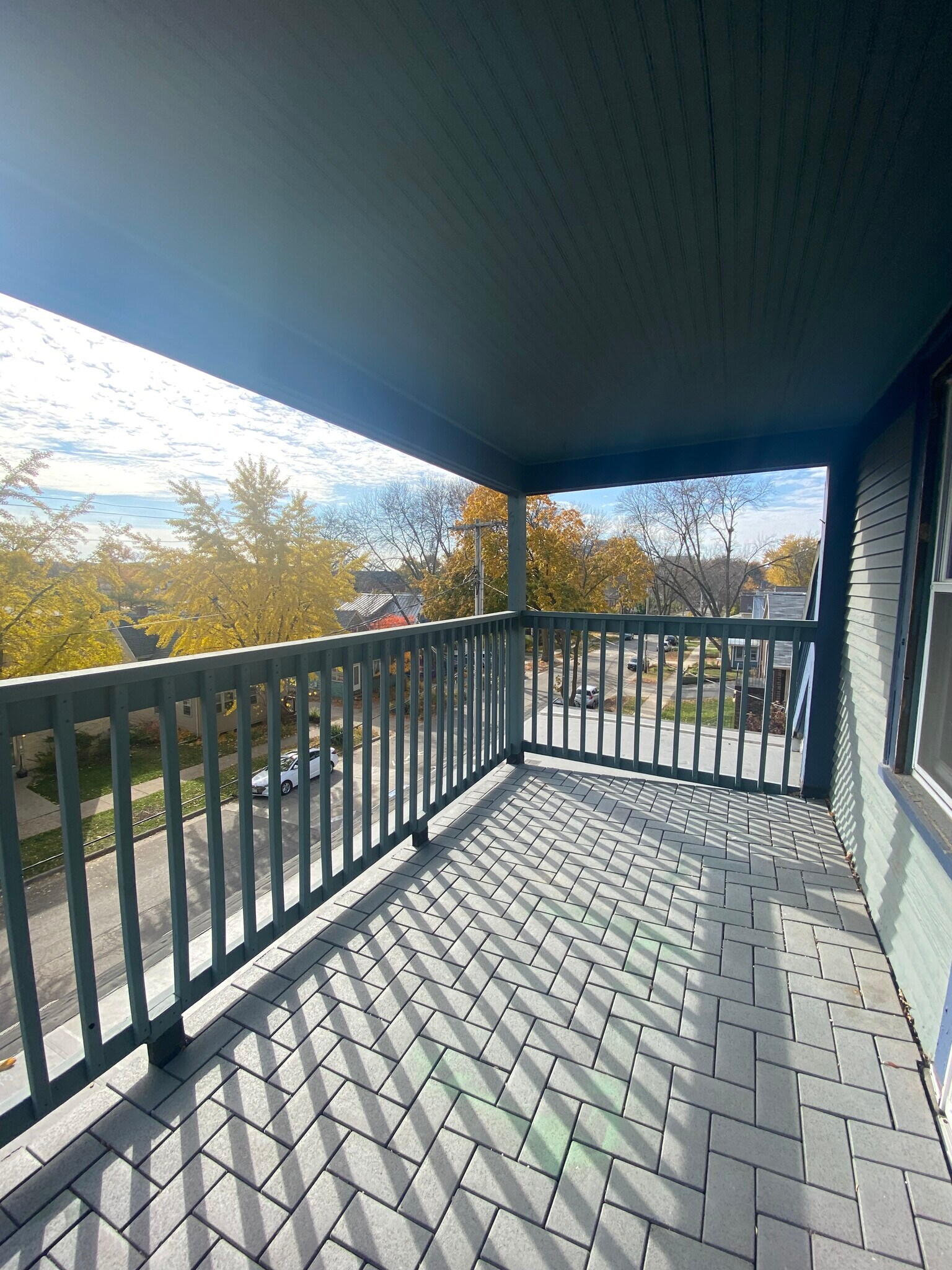 Building Photo - 1242 E Mifflin St