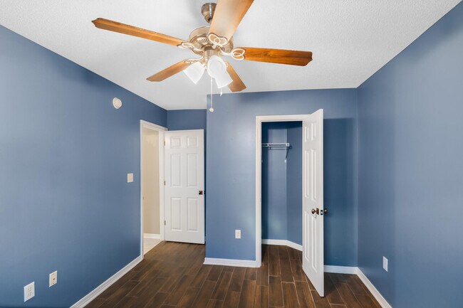 Building Photo - 8778 Faye Ct