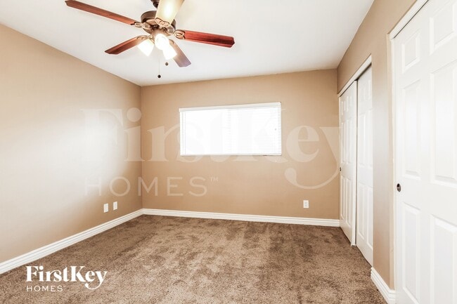 Building Photo - 12215 N 36th St