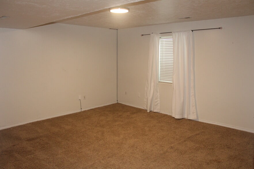 Primary Bedroom 1/2 - 12900 S 2200 W