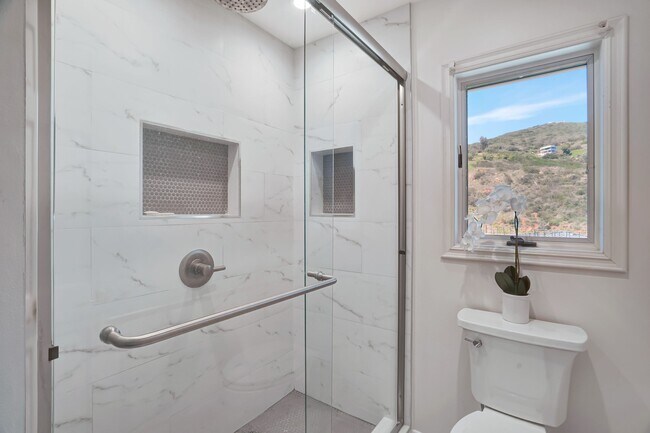 Building Photo - 3000 Sequit Dr