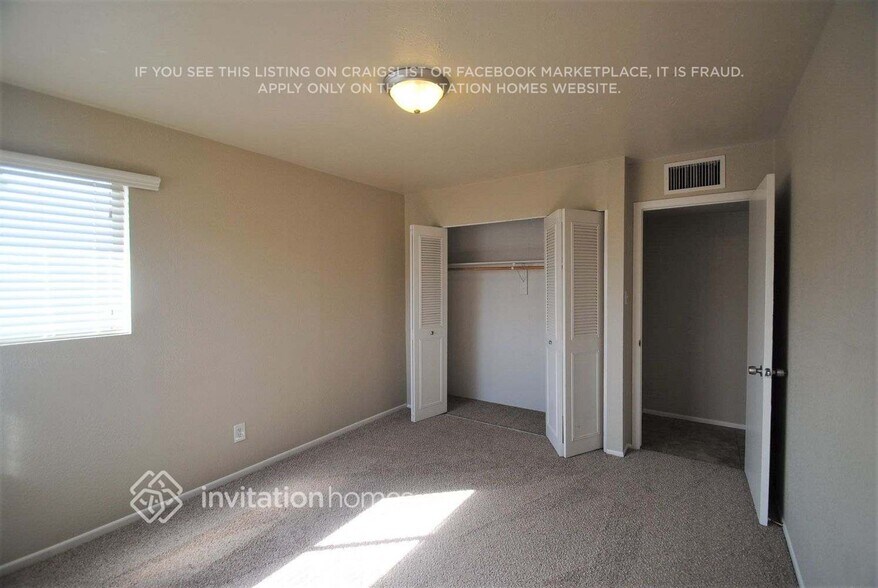 Building Photo - 5625 W Pierson St