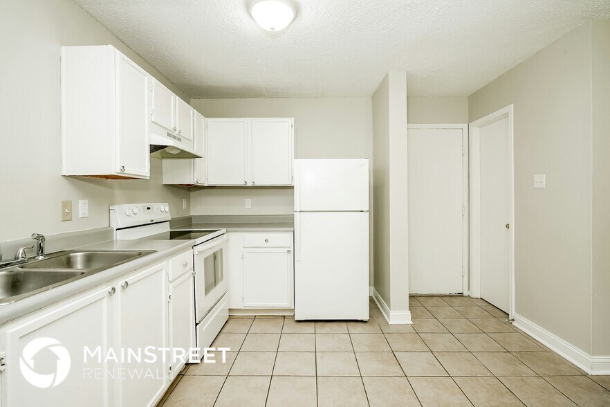 Building Photo - 14665 White Tail Run