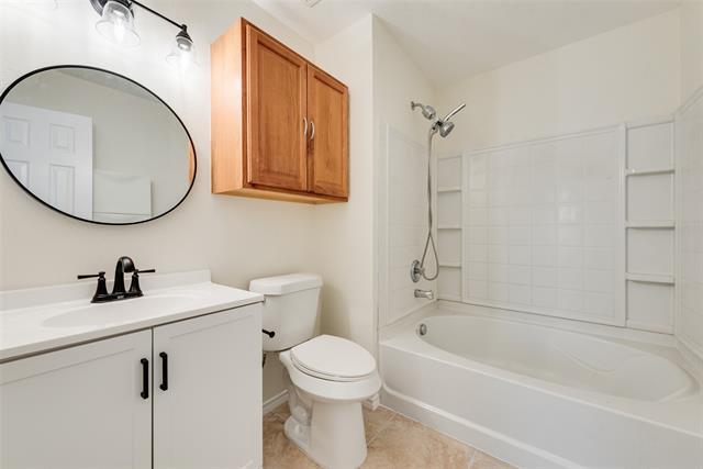 Building Photo - 6713 Longleaf Ln