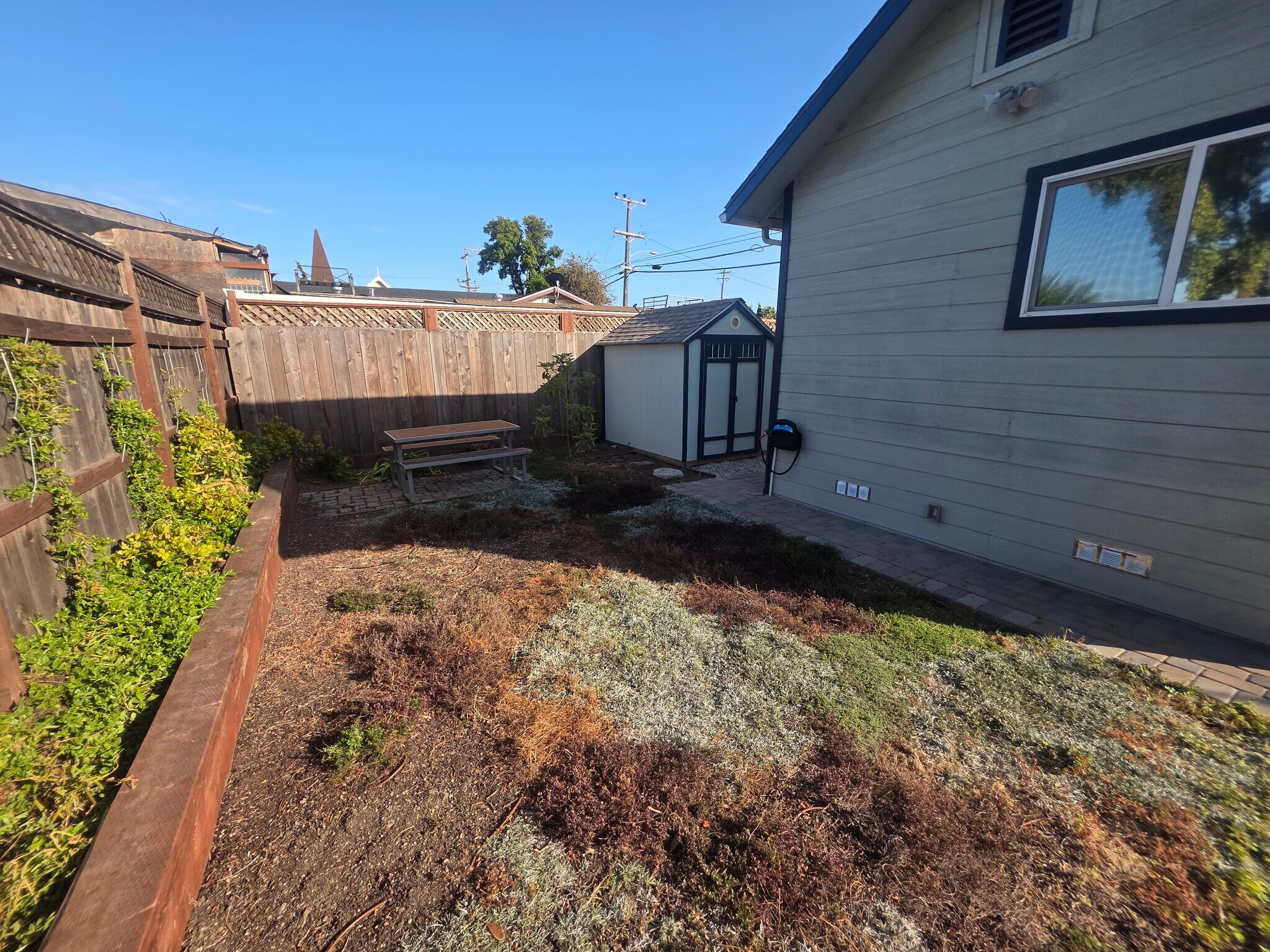 9. Dining & Storage - 7010 Rudsdale St