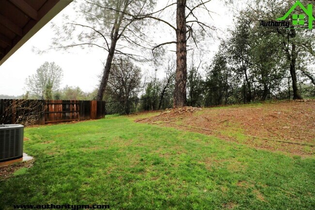 Building Photo - 3982 Cambria Dr