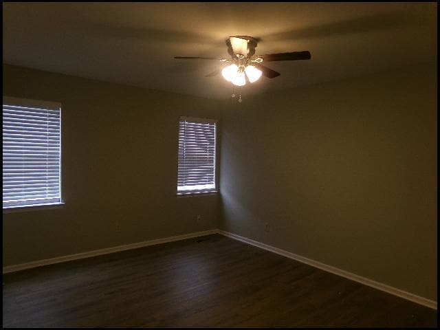 Building Photo - 1813 Sanford Dr