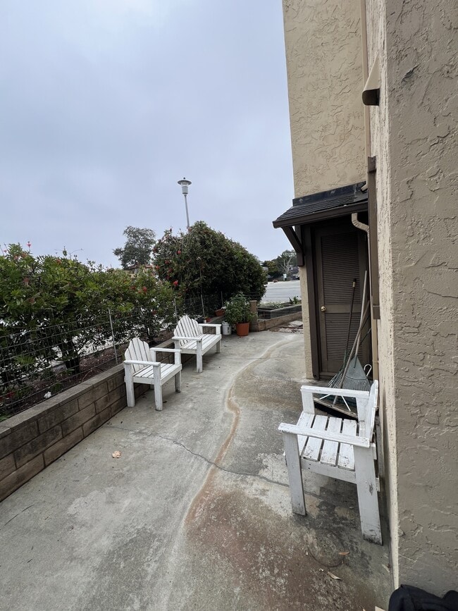 Building Photo - 115 Tiburon Ct