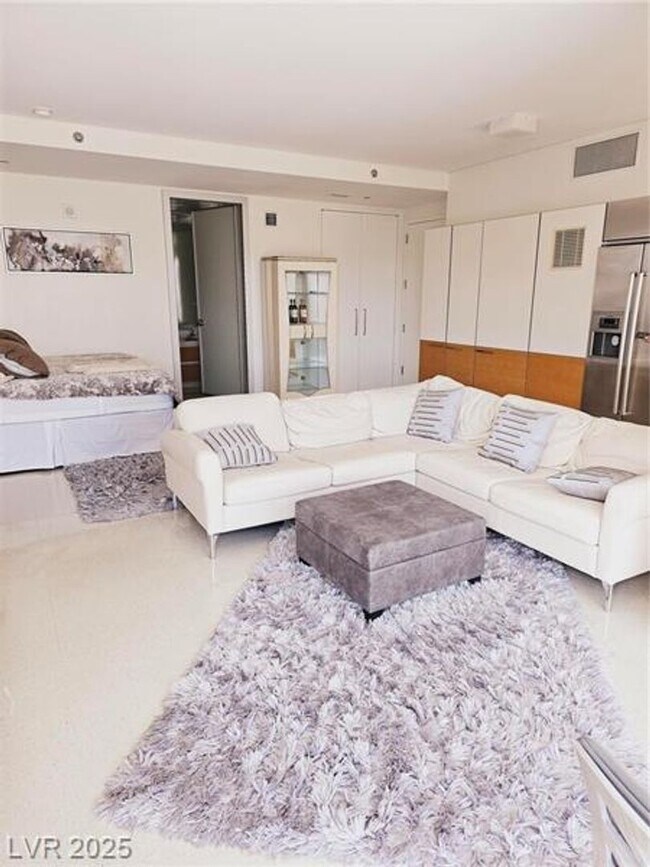 Building Photo - Unobstructed Strip Views-Fully Furnished 7...