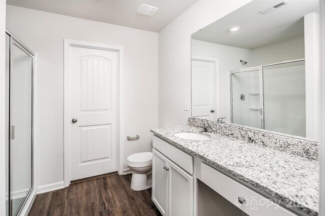 Building Photo - 1216 Nia Rd