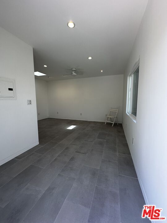 Building Photo - 1101 Palms Blvd