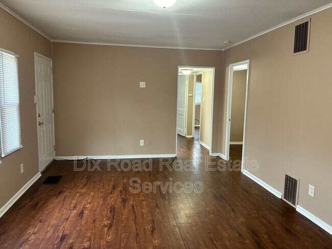 Building Photo - 1003 Sorg Pl