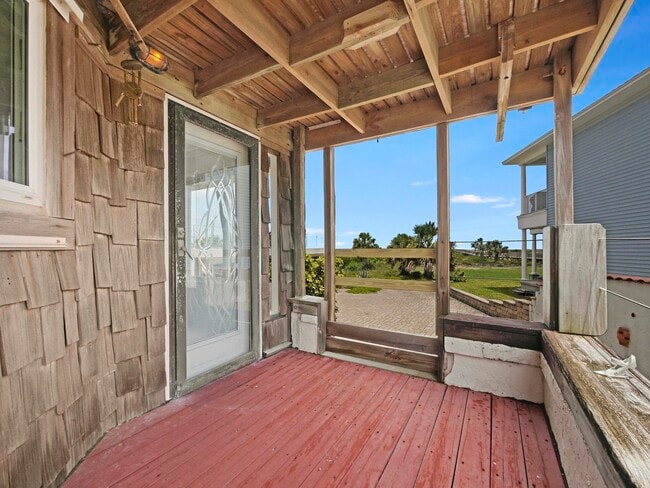 Building Photo - 5084 Atlantic View
