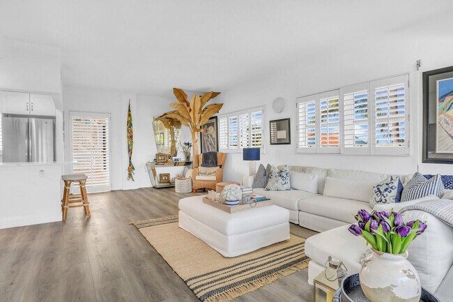 Building Photo - 2850 S Ocean Blvd