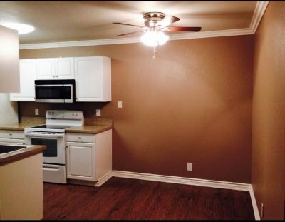 Building Photo - 1265 Kendall Dr