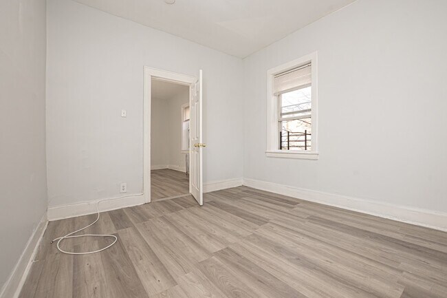 Building Photo - 8610 John F. Kennedy Blvd