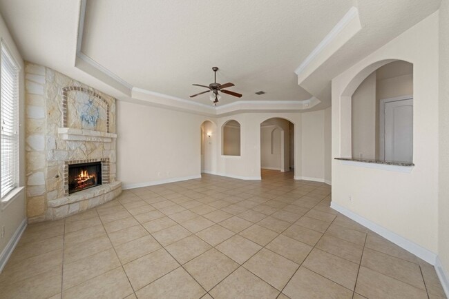 Building Photo - 11230 Begonia rock