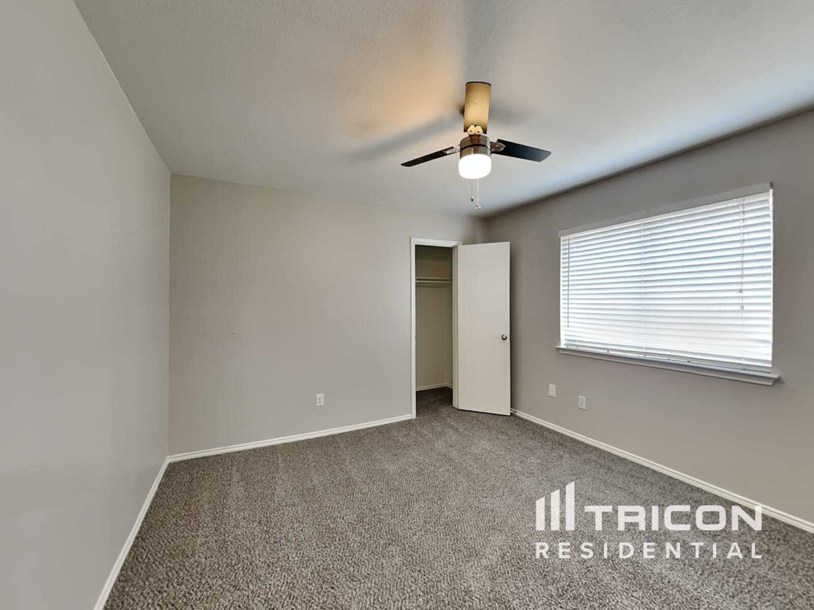 Building Photo - 1602 Canary Island Ct
