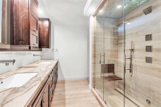 Building Photo - 776 NE 74th St