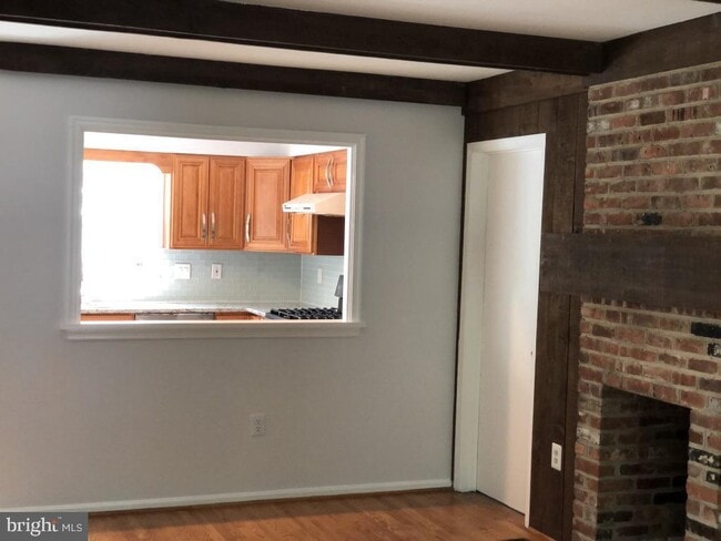 Building Photo - 991 Farm Haven Dr