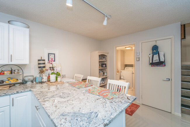Building Photo - 1314 13th Terrace