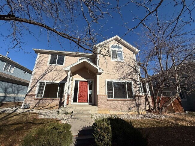 Primary Photo - "Spacious 4-Bed, 3-Bath Gem on Franklin Drive – Modern Living in Boulder!"