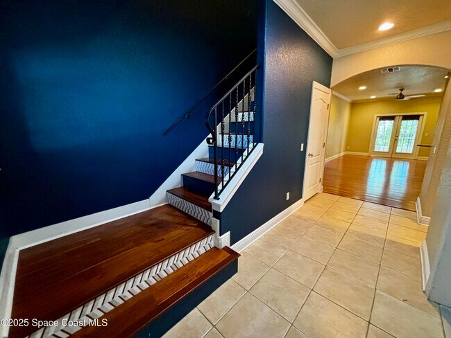 Building Photo - 1390 Isabella Dr