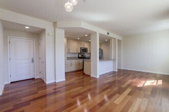 Building Photo - Modern 2BR / 2BA Condo | Garage Parking | Walk to VTA Light Rail | YouTube Tour