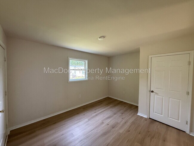 Building Photo - 209 Hamilton St