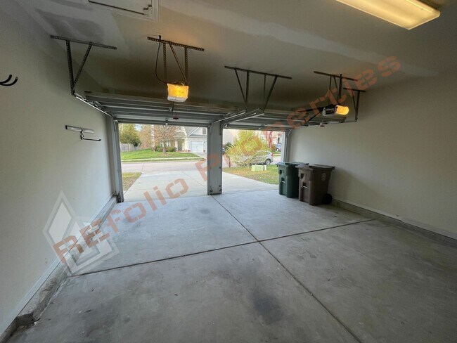 Building Photo - 219 Euphoria Cir