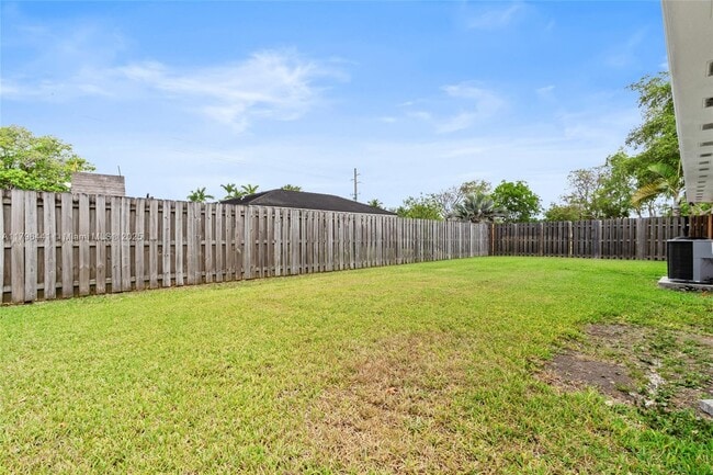 Building Photo - 8860 SW 160th St