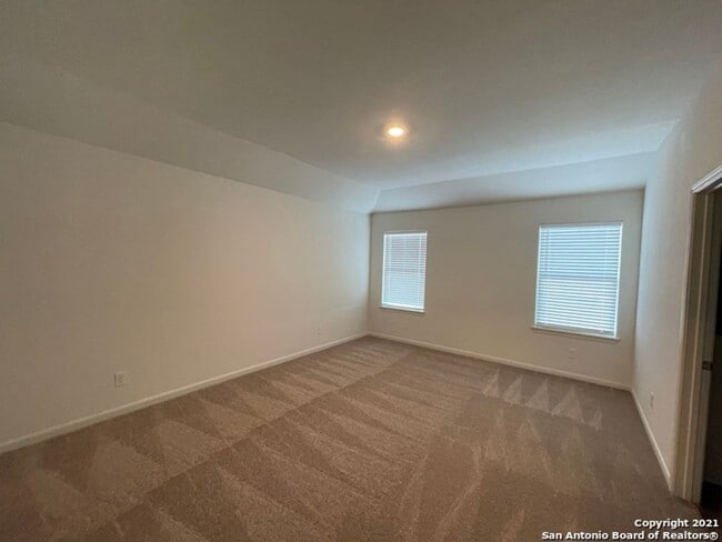 Building Photo - 4 Bedroom Home in  Savannah Place Subdivison In Converse, Tx