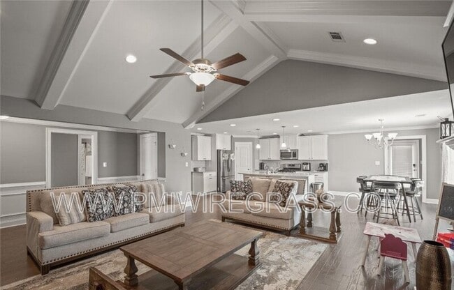 Building Photo - 524 Paxton Lp