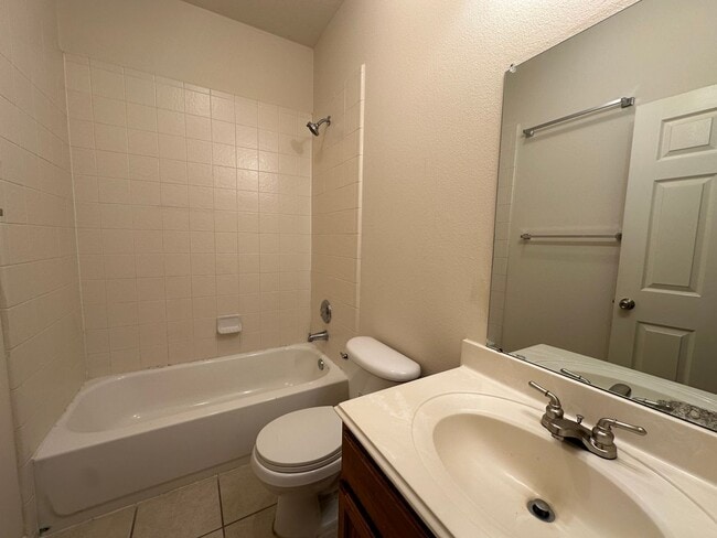 Building Photo - Great Opportunity in Cypress!