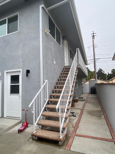 Building Photo - 2602 Apple Ave