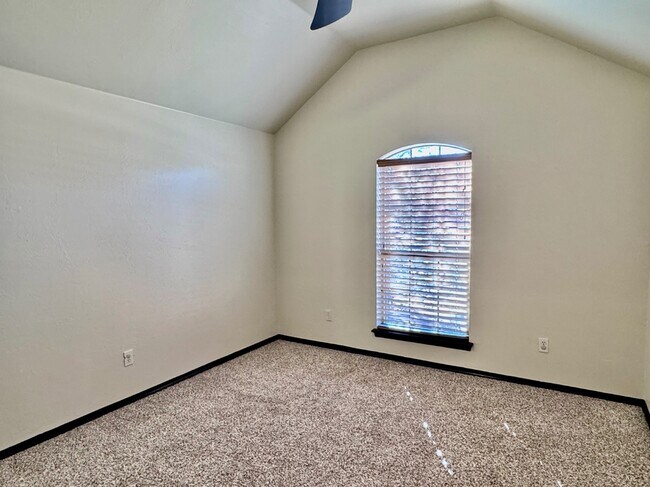 Building Photo - 4609 NW 161st St