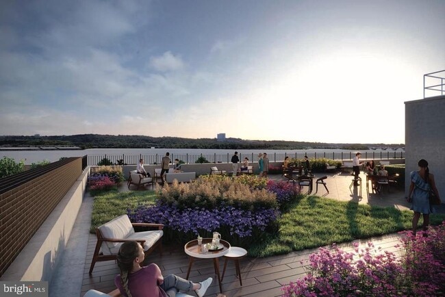 Building Photo - 801 N Fairfax St