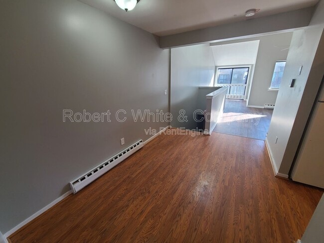 Building Photo - 279 Redstone Hl Rd