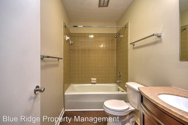 Building Photo - 932 Kendrick Creek Rd