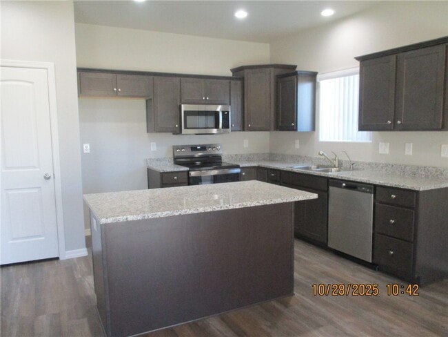 Building Photo - 6194 S Pawnee Ct