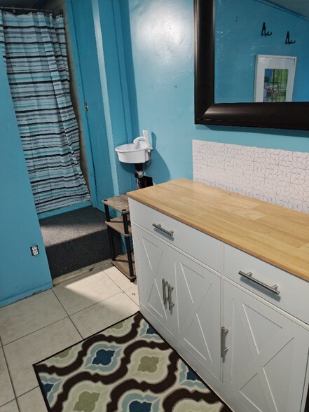 Building Photo - 146 Beach Manor Ct