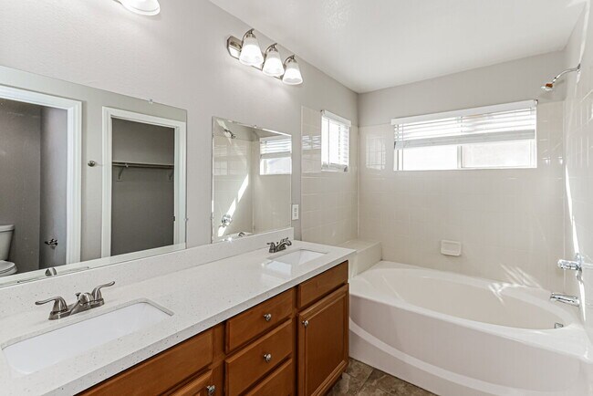 Building Photo - 8325 Lower Trailhead Ave