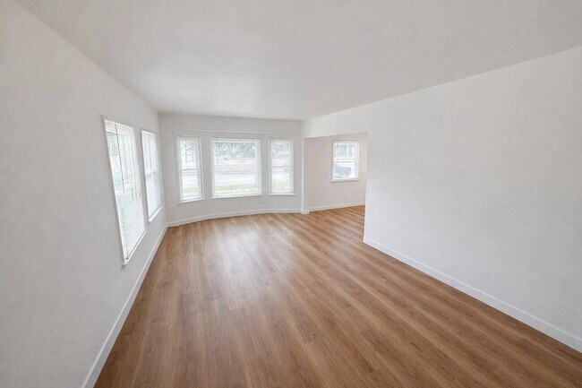Floorplan - 9132 Crenshaw Blvd
