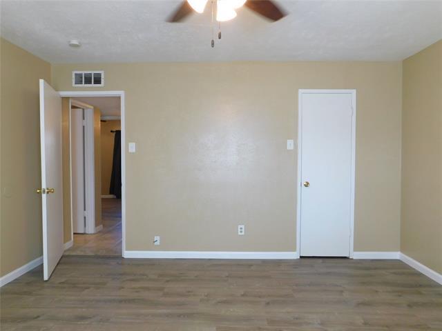 Building Photo - 5236 Nash Dr