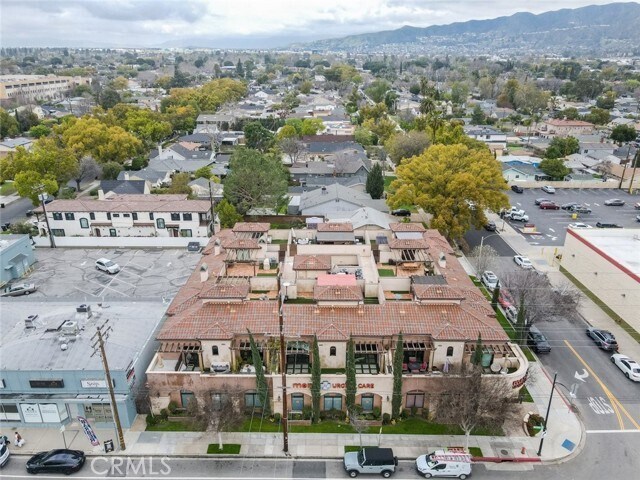 Building Photo - 201 N Reese Pl