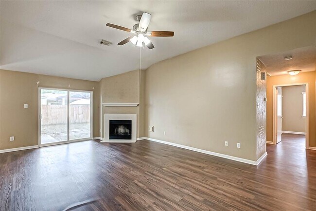 Building Photo - 28811 Stapleford St