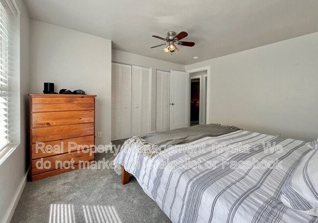 Building Photo - 2215 Wildflower Way