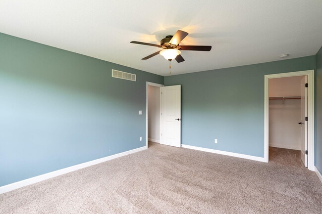 Building Photo - 2414 Nottoway Dr
