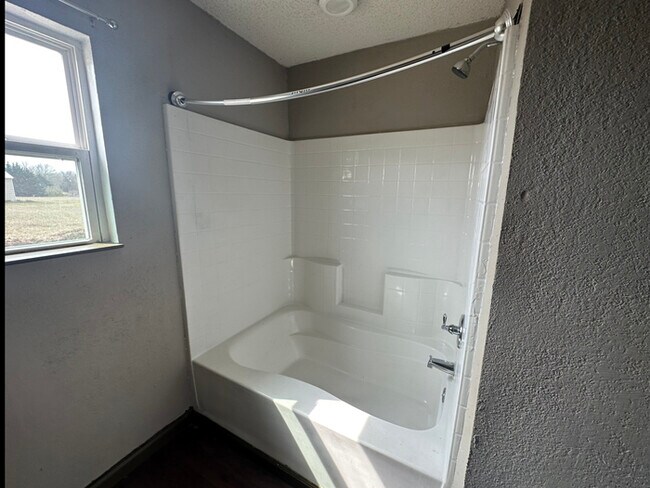 Building Photo - Peaceful country living with great access ...